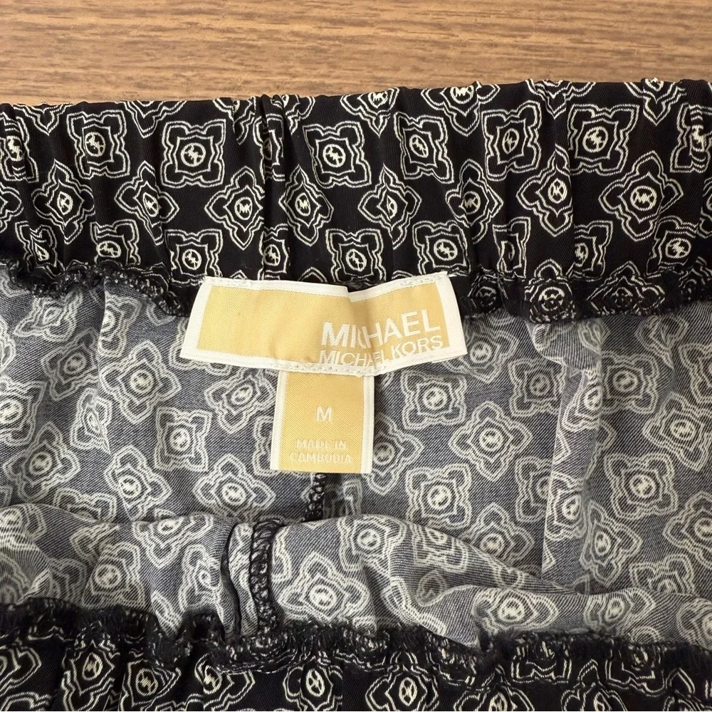 Michael Kors Black and cream pants